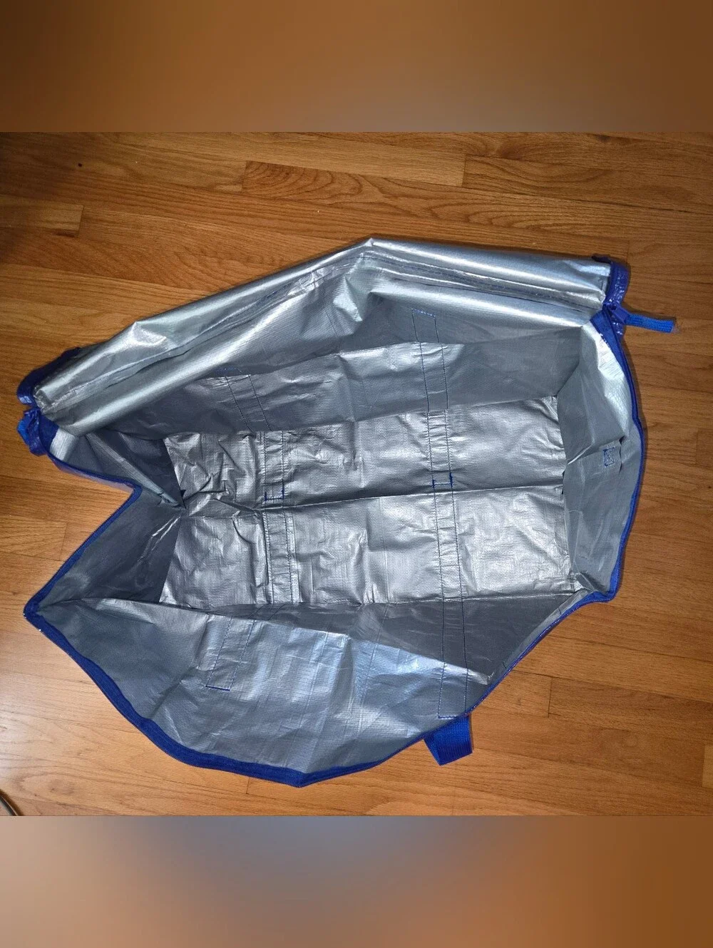 Heavy-Duty Moving Bags - 8 Pack